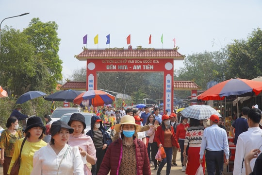 Di tích huyệt đạo Am Tiên mở cửa trở lại