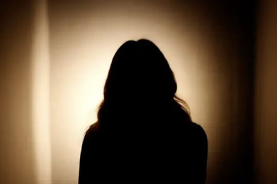 Hiểm họa từ những lọ tinh trùng 'ngụy trang' sốt cà chua