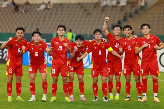 Việt Nam - Trung Quốc: Tranh vé chung kết