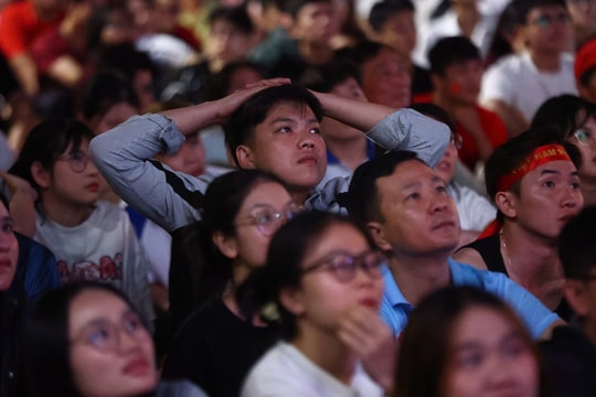 Người hâm mộ tiếc nuối khi U23 Việt Nam thua Trung Quốc