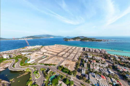 Địa thế 'không thể sao chép' của dự án Vinhomes ở thiên đường du lịch Nha Trang