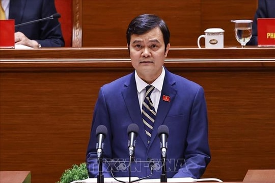 Bồi dưỡng thanh niên trở thành lực lượng kế cận xuất sắc của Đảng