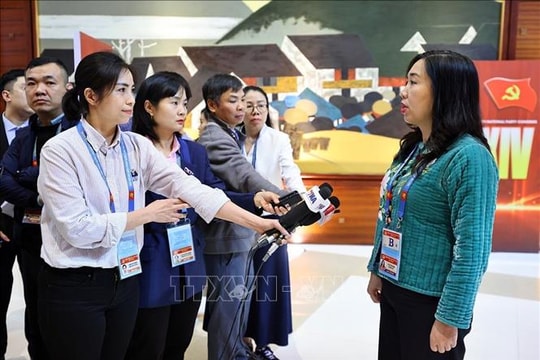 Chiến dịch đặc biệt của các 'chiến sĩ trên mặt trận văn hóa, tư tưởng'