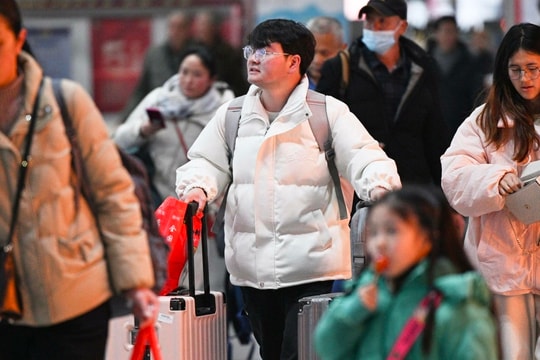 Giám đốc hủy đơn hàng để nhân viên nghỉ Tết 35 ngày