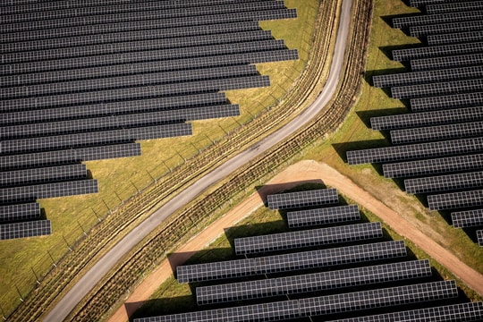 Châu Âu muốn giảm phụ thuộc công nghệ xanh Trung Quốc