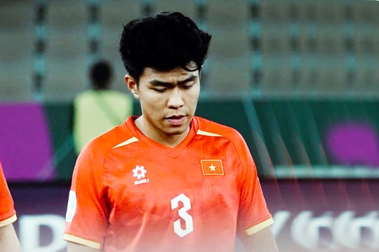 Vì sao trung vệ Lý Đức không được xóa thẻ đỏ?