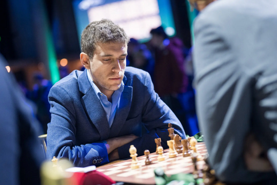 Sau cái chết của Naroditsky, làng cờ vua toàn cầu vẫn chìm trong chia rẽ