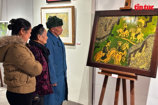 'Sắc xuân Bính Ngọ': Không gian nghệ thuật đón Tết Việt giữa lòng phố cổ