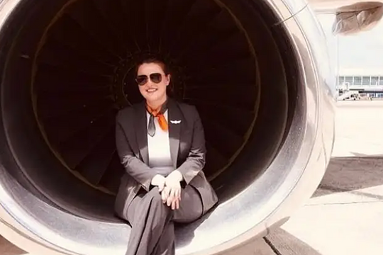 Nữ tiếp viên kể chuyện phục vụ khách siêu giàu trên chuyên cơ tư nhân