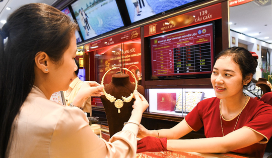 Từ ngày 9/2 người đi mua vàng phải tuyệt đối tuân thủ điều này để không bị phạt nặng