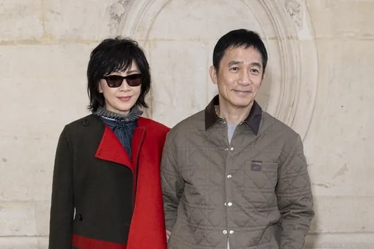 Vợ chồng Lương Triều Vỹ gây chú ý