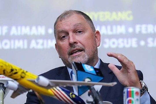 HLV đội tuyển Malaysia: 'Trừ điểm chúng tôi là bất công'