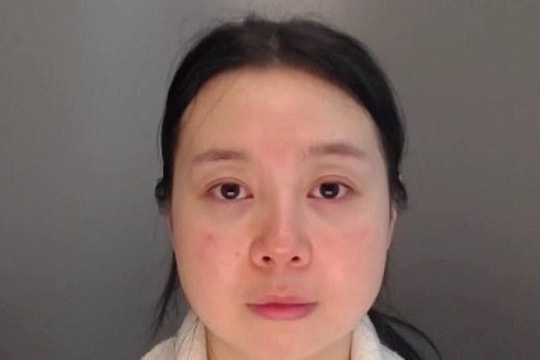 Vu cáo cảnh sát Anh hiếp dâm, nữ sinh lộ nói dối vì không biết bị ghi âm