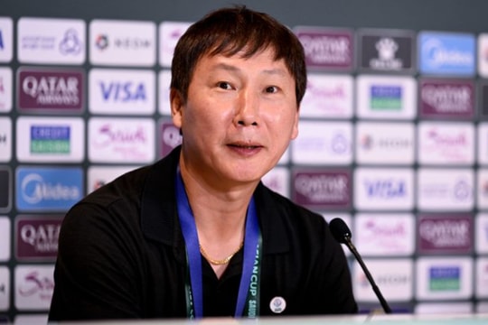 HLV Kim Sang-sik: U23 Việt Nam kiệt sức vẫn giữ tinh thần
