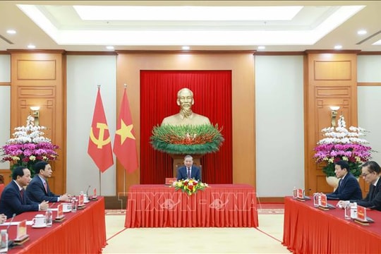 Tổng thống Liên bang Nga Vladimir Putin điện đàm với Tổng Bí thư Tô Lâm