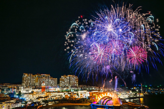 Màn pháo hoa mỗi đêm suốt hai năm tại Phú Quốc