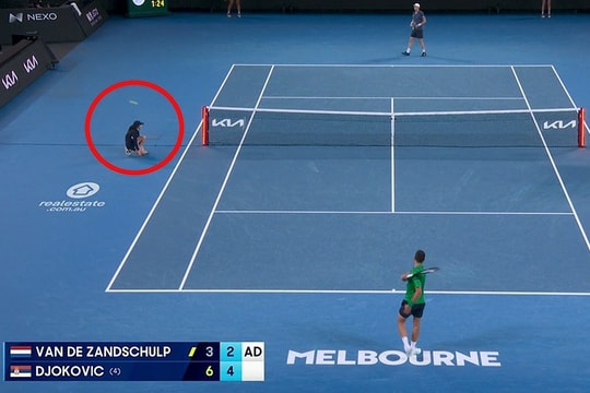Djokovic suýt bị truất quyền thi đấu ở Australia Mở rộng 2026
