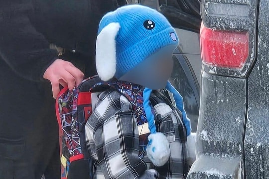 Đặc vụ ICE bị cáo buộc bắt học sinh 5 tuổi