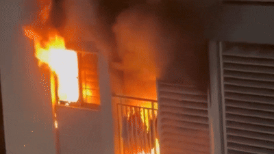 Cháy căn hộ chung cư ở TP HCM, ba mẹ con nguy kịch