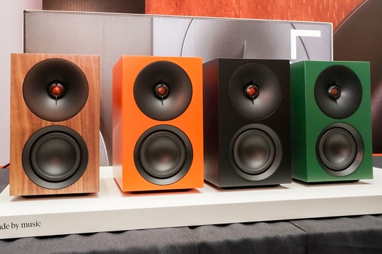 Cambridge Audio L/R Series - loa bookshelf đa màu giá 16 triệu đồng