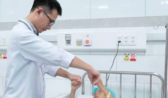 Bé trai 7 tuổi đau đầu dữ dội, bác sĩ phát hiện căn bệnh đáng sợ, nguy cơ tử vong cao