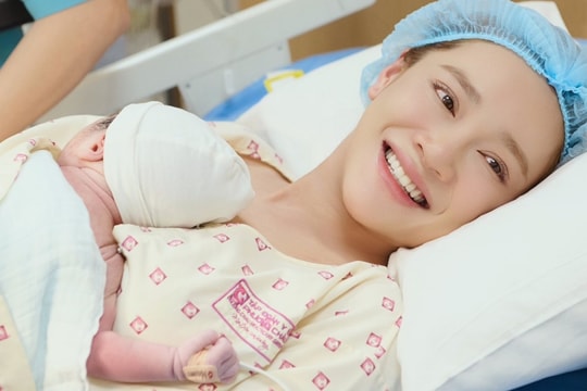 Trường Giang, Nhã Phương đón con thứ ba