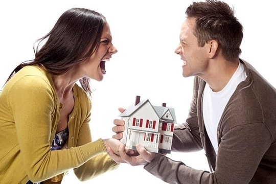 Một mình chăm mẹ suốt 10 năm, con trai út có được thừa kế nhà?