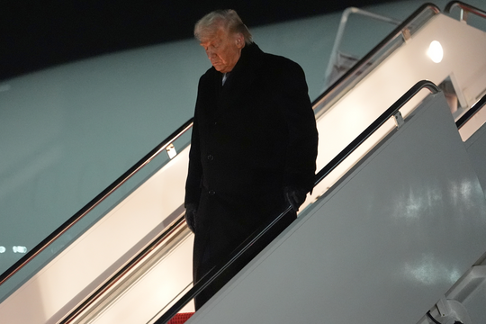 Ông Trump ca ngợi binh sĩ Anh tại Afghanistan sau khi hứng chỉ trích