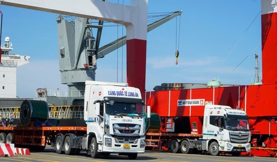 Xây nhà máy thiết bị điện gió ở Long An