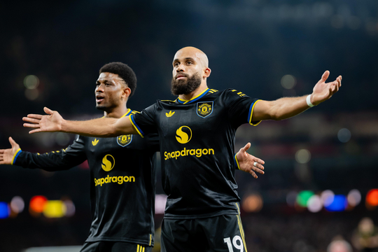 Bảng xếp hạng Ngoại hạng Anh sau vòng 23: Ấn tượng Man United