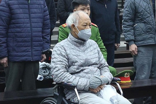 Cựu tổng giám đốc Vicem: 'Không bất ngờ' khi nhận quà Tết hơn 100 triệu đồng