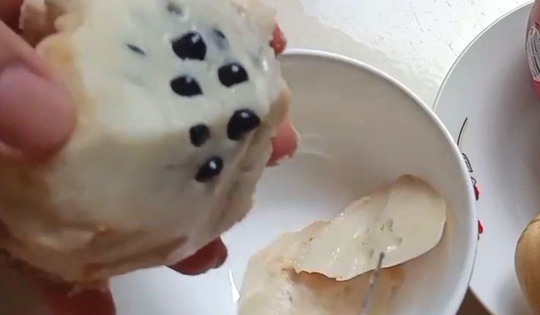 Hai loại quả chứa chất "kịch độc", nhất quả số 1 trẻ con mê tít