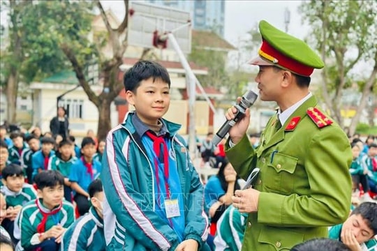 Hiểm họa từ pháo tự chế trong học đường