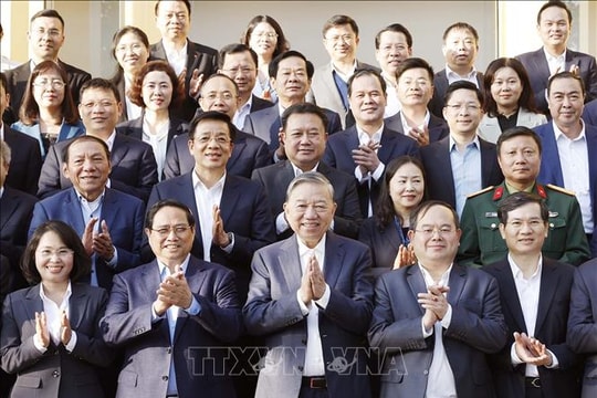 Quảng Ninh từng bước trở thành hình mẫu phát triển xanh, hiện đại, sáng tạo và hội nhập quốc tế