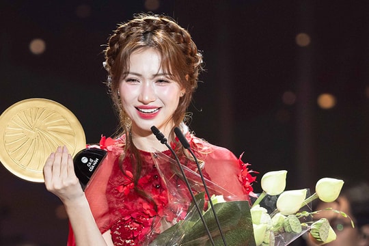 Hòa Minzy, Nguyễn Hùng giành cú đúp giải 'Tinh hoa Việt'