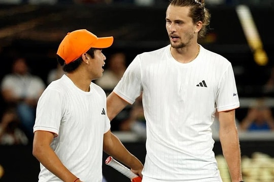 Tien dừng bước ở tứ kết Australia Mở rộng 2026