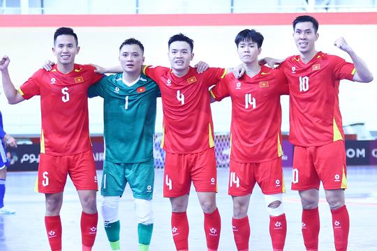 Việt Nam thắng ngược trận ra quân giải futsal châu Á