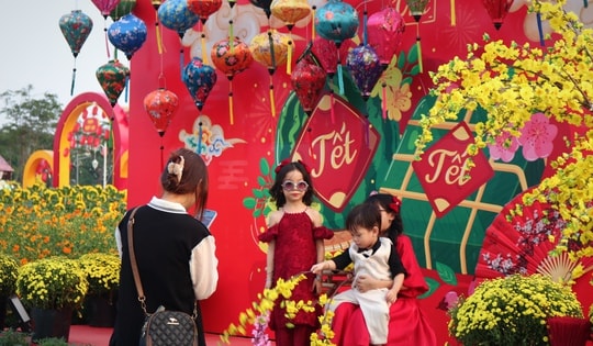 "Sắc xuân 4 miền" tại lễ hội hoa Tết ở TPHCM