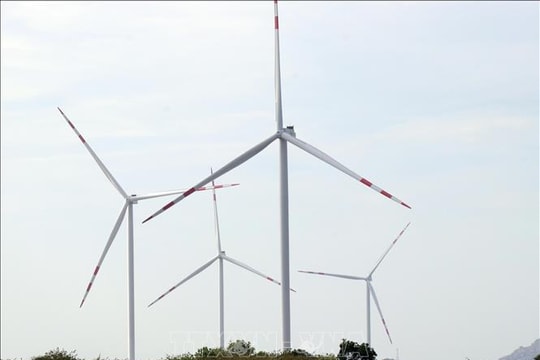 Nghị quyết 70-NQ/TW và mục tiêu thành 'thủ phủ' năng lượng tái tạo của Khánh Hòa - Bài 3: Vượt qua thách thức