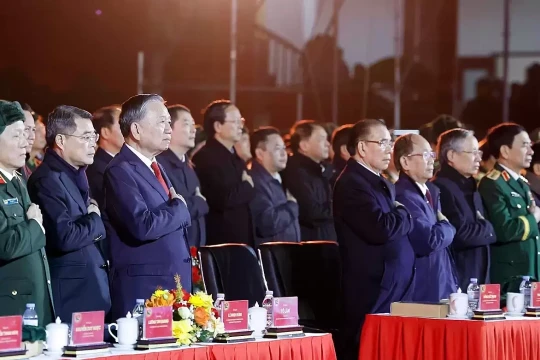 Lãnh đạo Đảng, Nhà nước dự chương trình kỷ niệm 85 năm Ngày Bác Hồ về nước