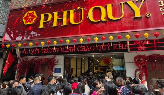 Nhiều "kho bạc" thế giới cạn hàng, thị trường chịu áp lực