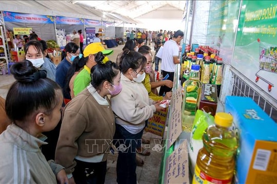 Nhiều hoạt động nghĩa tình với gia đình chính sách, người lao động