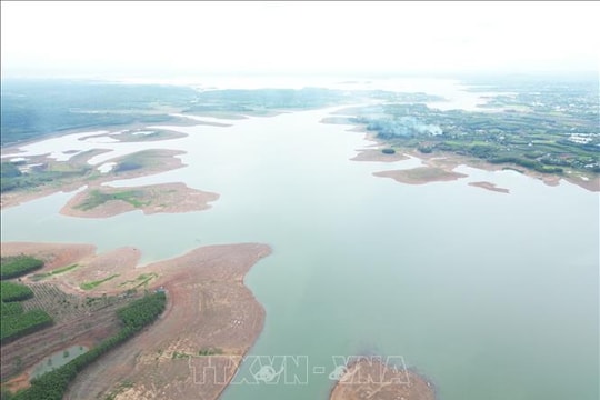 Khai thác lợi thế kinh tế hồ hướng tới tăng trưởng xanh