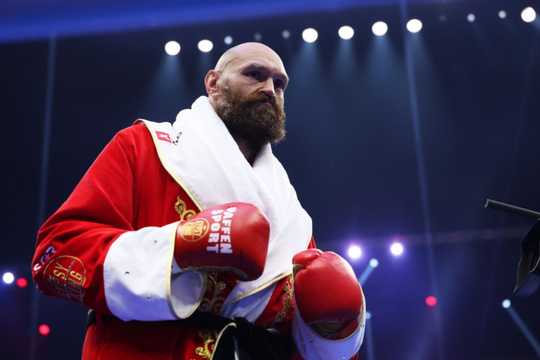 Tyson Fury tái xuất