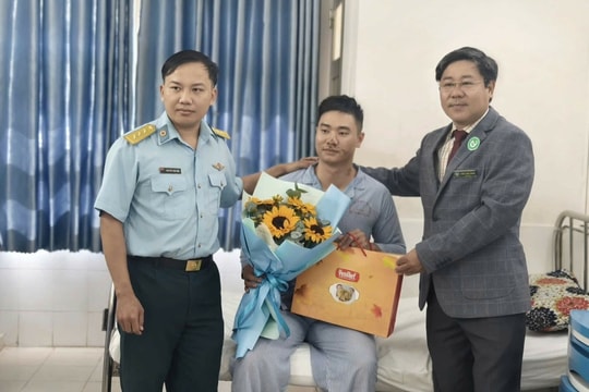 Phi công trong vụ máy bay quân sự rơi ở Đăk Lăk xuất viện