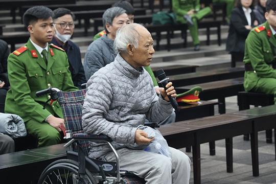 Cựu sếp 73 tuổi của VICEM bị đề nghị 15-17 năm tù trong vụ tháp nghìn tỷ bỏ hoang