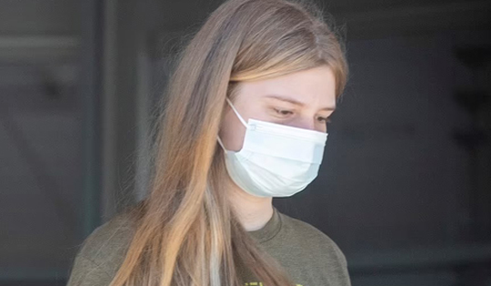 Con gái tỷ phú giàu nhất thế giới: Từ "đóa hồng đen" hàng nghìn tỷ viết đơn từ bỏ cha ra đường mưu sinh