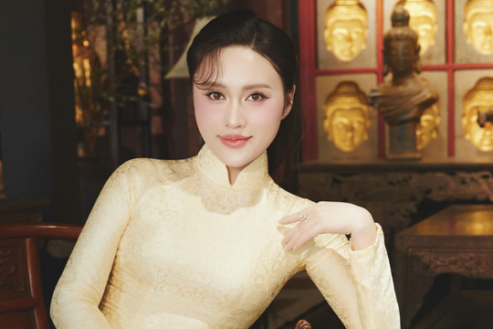 Nữ ca sĩ có giọng hát đặc biệt hiếm khiến NSƯT Lan Anh trầm trồ là ai?