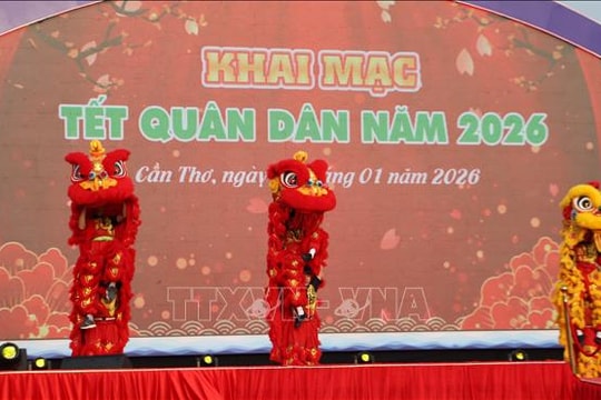 Ấm áp Tết sum vầy - Xuân ơn Đảng