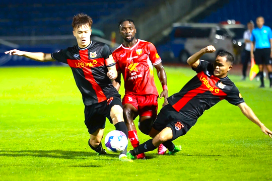 Công an Hà Nội - Ninh Bình: Thước đo bản lĩnh ứng viên vô địch